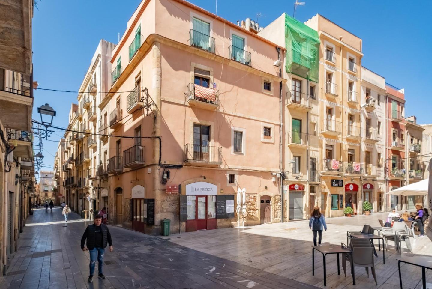 Apartamento En El Corazon De Tarragona. Planta Baja Con Patio. Zewnętrze zdjęcie