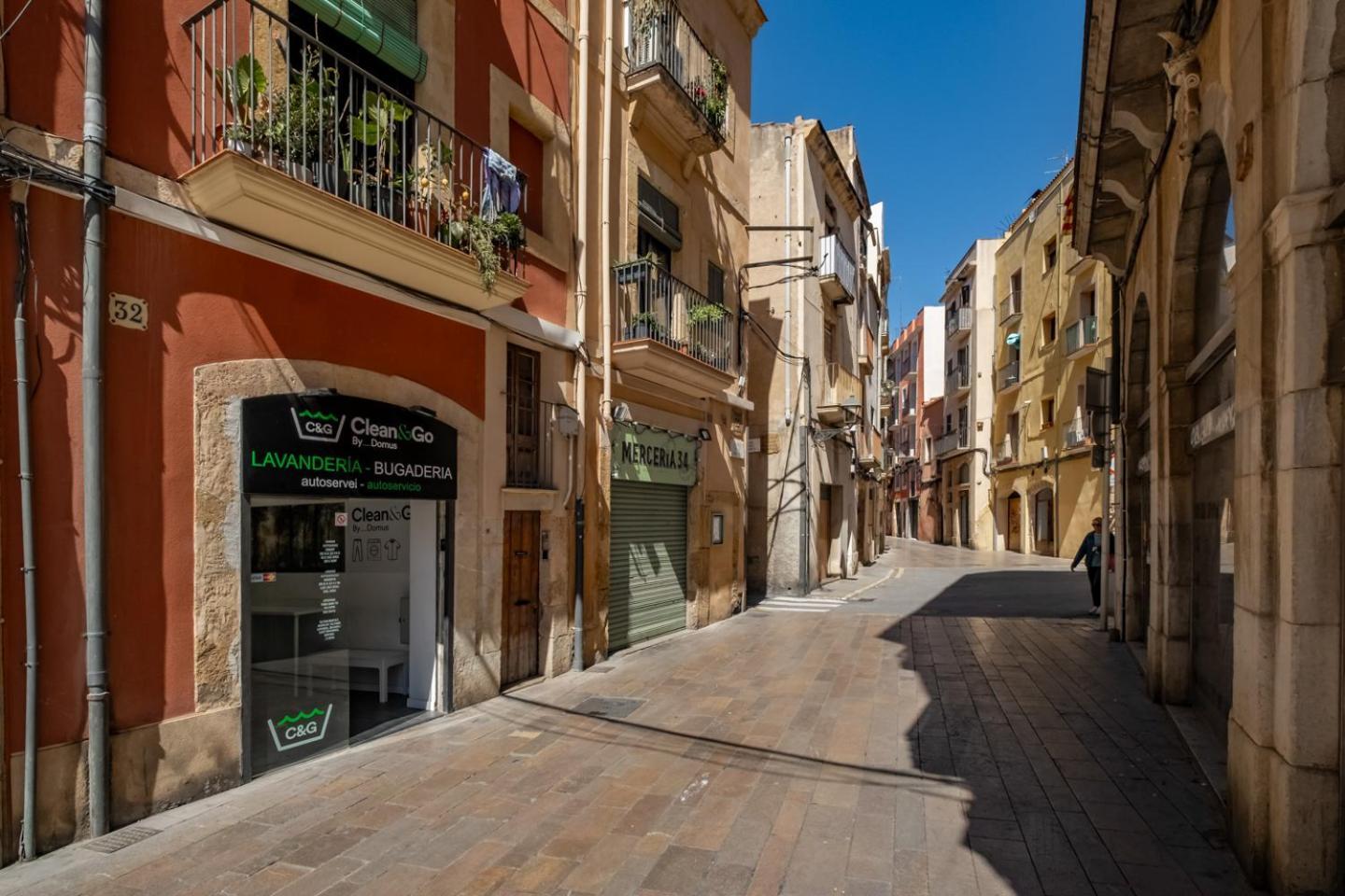 Apartamento En El Corazon De Tarragona. Planta Baja Con Patio. Zewnętrze zdjęcie