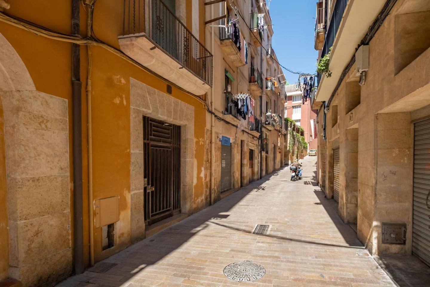Apartamento En El Corazon De Tarragona. Planta Baja Con Patio. Zewnętrze zdjęcie